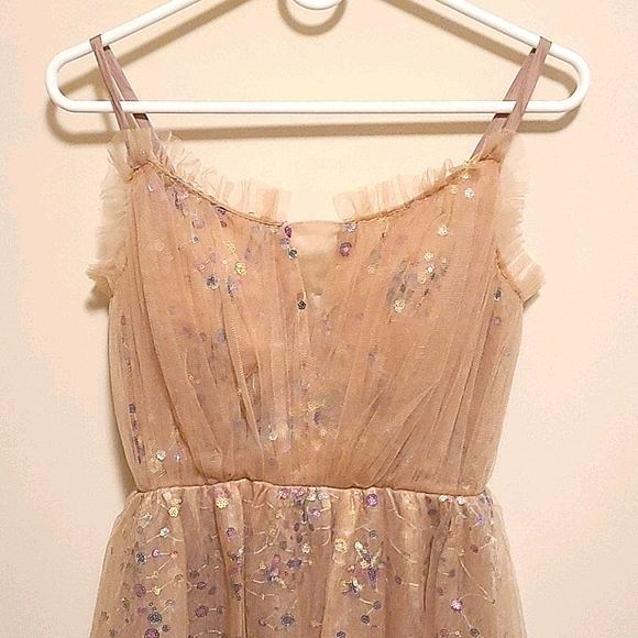 Prom dress - Picture 3 of 8